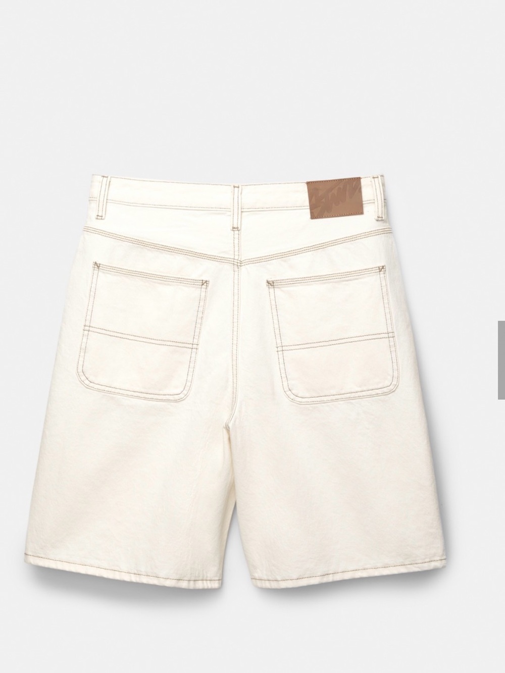 Universal Thread 90’s High Rise Baggy Bermudas Cream Size 4
